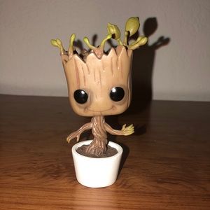 Funko bobblehead Groot OUT of Box #65